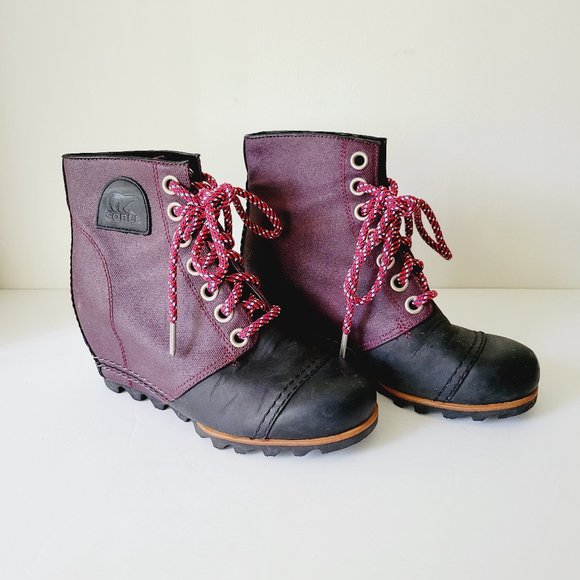 Sorel PDX 1964 Weatherproof Lace Up Wedge Boots Women’s Size 7 Purple and Black - Picture 1 of 9
